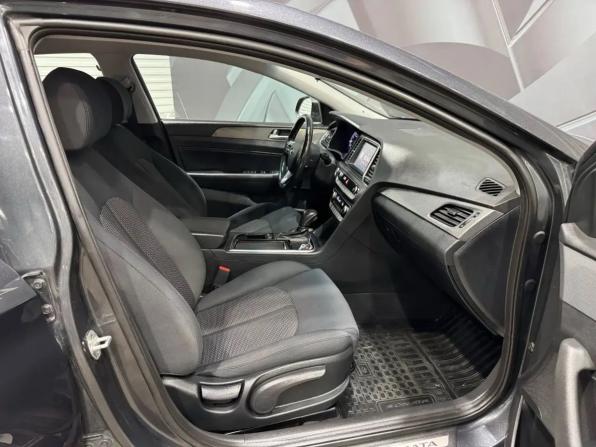 Hyundai Sonata VII (LF) Рестайлинг с пробегом 2017 года, цена 1 495 000 рублей, 247793 км, седан, Автокод Объявления