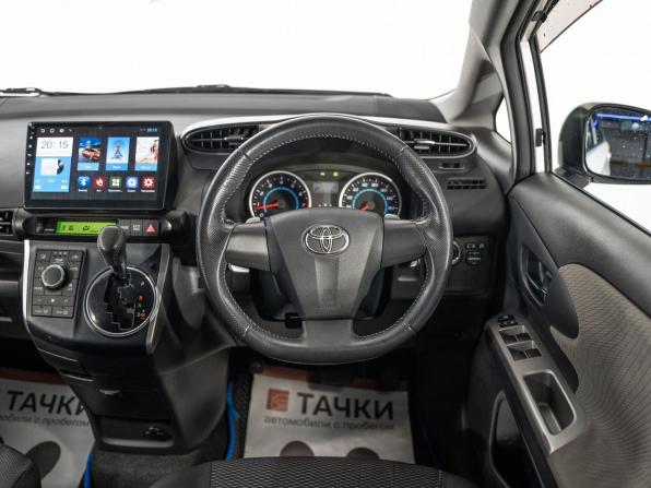 Toyota Wish II с пробегом 2010 года, цена 1 230 500 рублей, 155800 км, минивэн, Автокод Объявления