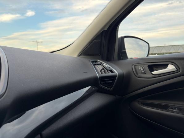 Ford Kuga II с пробегом 2013 года, цена 995 000 рублей, 158000 км, внедорожник, Автокод Объявления