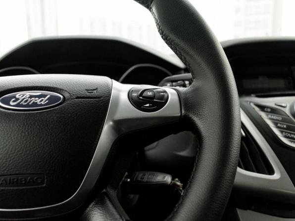 Ford Focus III с пробегом 2012 года, цена 540 000 рублей, 382020 км, универсал, Автокод Объявления