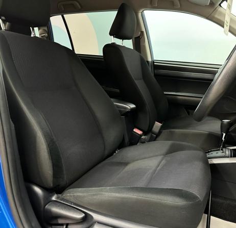 Toyota Corolla XI (E160 E170) Рестайлинг 2 с пробегом 2019 года, цена 1 392 000 рублей, 135226 км, универсал, Автокод Объявления