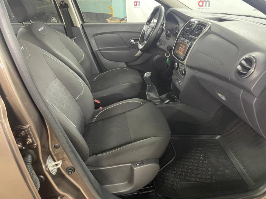 Renault Logan II Рестайлинг Санкт-Петербург  - изображение 12