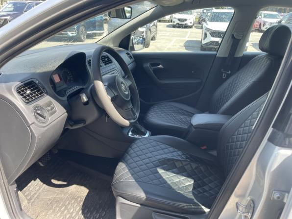 Volkswagen Polo V с пробегом 2014 года, цена 989 000 рублей, 119387 км, седан, Автокод Объявления