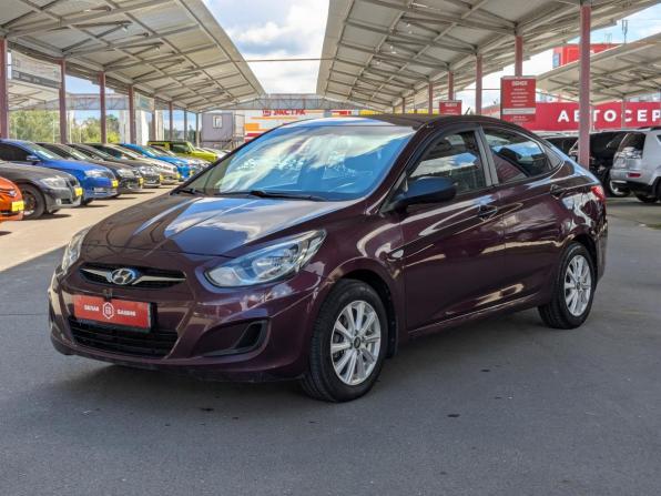 Hyundai Solaris I с пробегом 2011 года, цена 648 900 рублей, 206000 км, седан, Автокод Объявления
