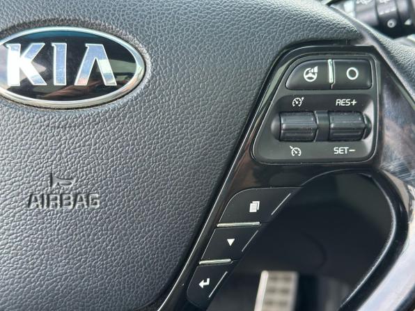 Kia Ceed II с пробегом 2013 года, цена 1 150 000 рублей, 177235 км, хэтчбек, Автокод Объявления