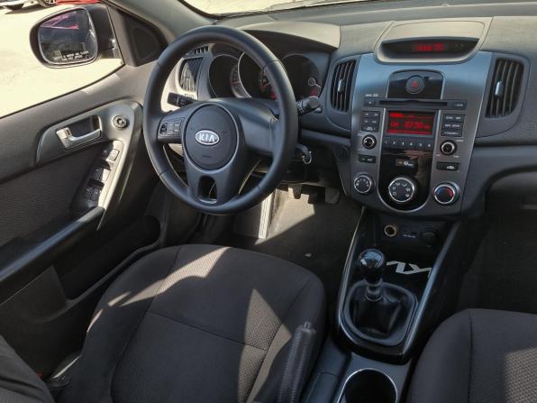 Kia Cerato II с пробегом 2012 года, цена 699 000 рублей, 223865 км, седан, Автокод Объявления