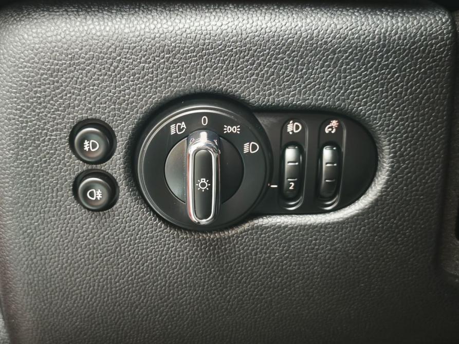 Mini Hatch III (F55/F56) Рестайлинг Москва  - изображение 9