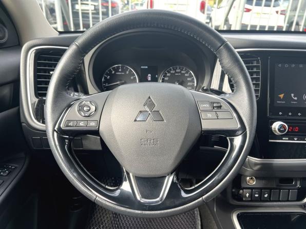 Mitsubishi Outlander III Рестайлинг 3 с пробегом 2021 года, цена 2 850 000 рублей, 42677 км, внедорожник, Автокод Объявления