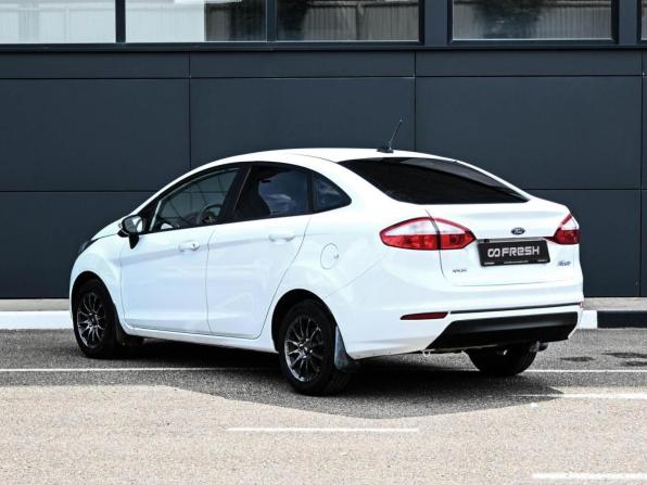 Ford Fiesta Mk6 Рестайлинг с пробегом 2018 года, цена 779 000 рублей, 124568 км, седан, Автокод Объявления