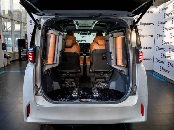 Toyota Alphard IV с пробегом 2024 года, цена 13 125 000 рублей, 14643 км, минивэн, Автокод Объявления