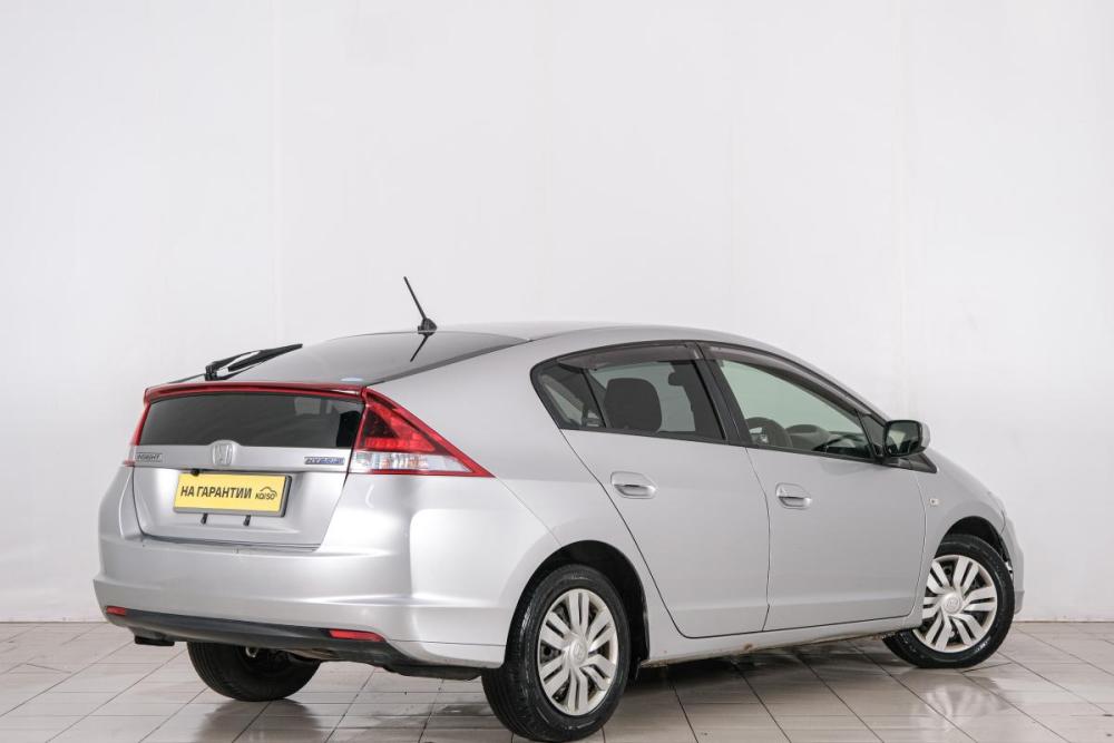 Honda Insight II Рестайлинг Красноярск  - изображение 7