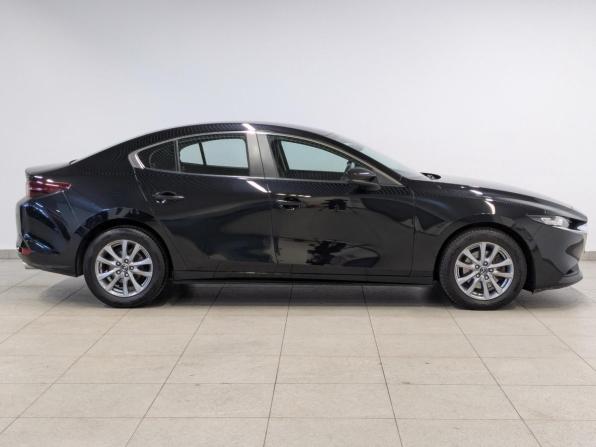 Mazda 3 III (BM) Рестайлинг с пробегом 2019 года, цена 1 970 000 рублей, 67444 км, седан, Автокод Объявления