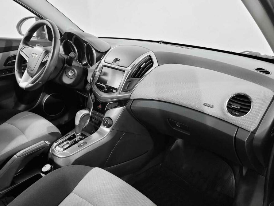 Chevrolet Cruze I Рестайлинг Москва  - изображение 11