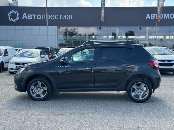 Renault Sandero II Рестайлинг с пробегом 2019 года, цена 1 002 000 рублей, 104224 км, хэтчбек, Автокод Объявления