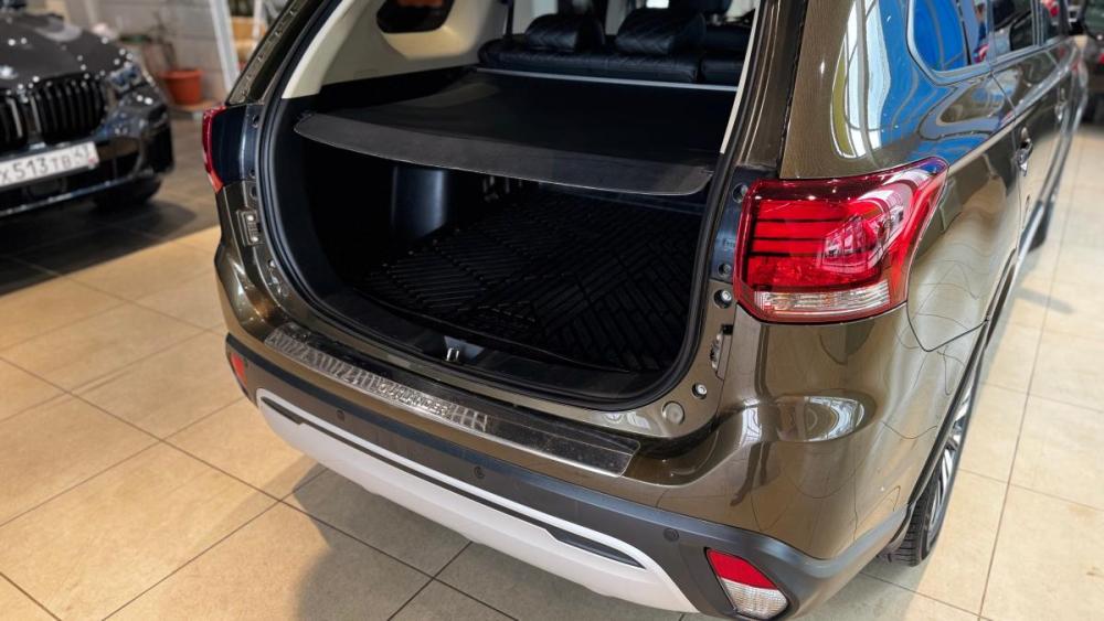 Mitsubishi Outlander III Рестайлинг 3 Киров  - изображение 7