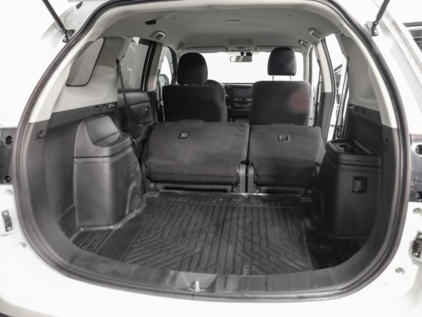 Mitsubishi Outlander III Рестайлинг 3 с пробегом 2019 года, цена 1 799 000 рублей, 136541 км, внедорожник, Автокод Объявления