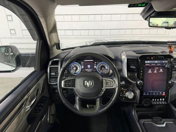 Ram 1500 V с пробегом 2022 года, цена 8 800 000 рублей, 68178 км, offers.body_type.unknown, Автокод Объявления