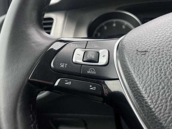 Volkswagen Golf VII с пробегом 2013 года, цена 1 330 000 рублей, 168400 км, хэтчбек, Автокод Объявления