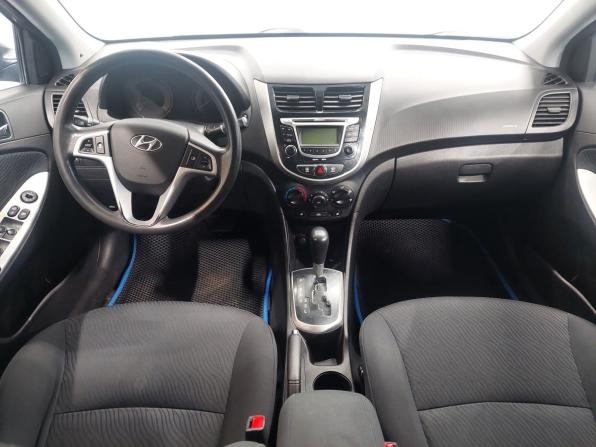 Hyundai Solaris I с пробегом 2012 года, цена 770 000 рублей, 150000 км, седан, Автокод Объявления
