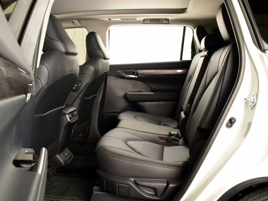 Toyota Highlander IV (XU70) Кемерово  - изображение 14