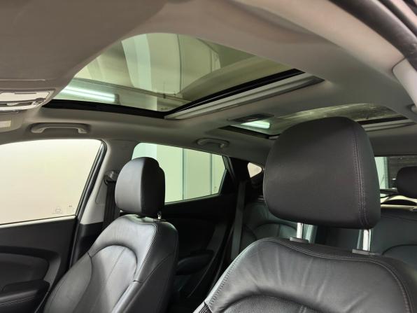 Hyundai ix35 I с пробегом 2012 года, цена 1 445 000 рублей, 121382 км, внедорожник, Автокод Объявления