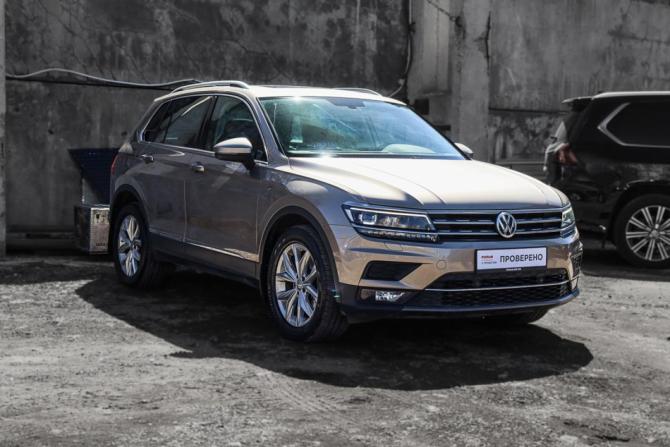 Volkswagen Tiguan II с пробегом 2018 года, цена 2 910 000 рублей, 85377 км, внедорожник, Автокод Объявления