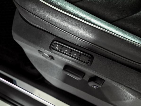 Volkswagen Tiguan II Рестайлинг с пробегом 2021 года, цена 3 550 000 рублей, 64781 км, внедорожник, Автокод Объявления