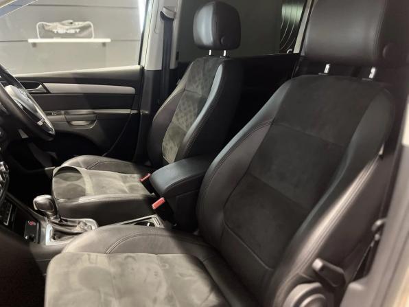 Volkswagen Sharan II с пробегом 2013 года, цена 1 450 000 рублей, 64062 км, минивэн, Автокод Объявления