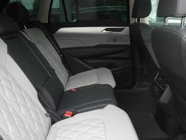 Volkswagen Tavendor I с пробегом 2025 года, цена 5 165 000 рублей, 2360 км, внедорожник, Автокод Объявления