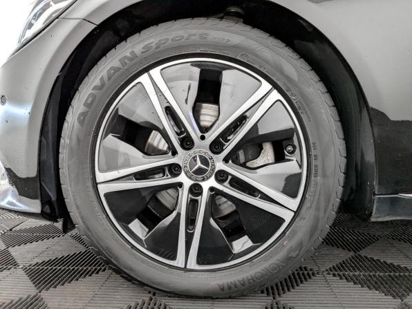 Mercedes-Benz C-Класс IV (W205) Рестайлинг с пробегом 2019 года, цена 2 766 000 рублей, 92328 км, седан, Автокод Объявления