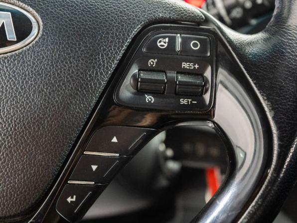 Kia Ceed II с пробегом 2013 года, цена 899 000 рублей, 174381 км, универсал, Автокод Объявления