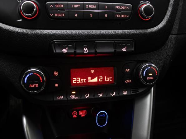 Kia Ceed II Рестайлинг с пробегом 2018 года, цена 1 449 000 рублей, 93165 км, универсал, Автокод Объявления
