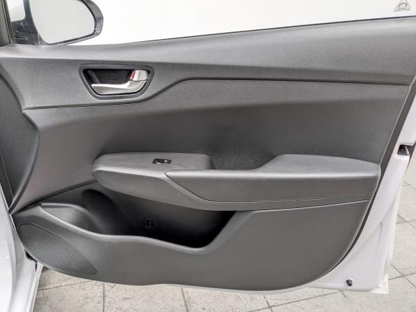 Hyundai Solaris II Рестайлинг с пробегом 2021 года, цена 1 515 000 рублей, 85591 км, седан, Автокод Объявления