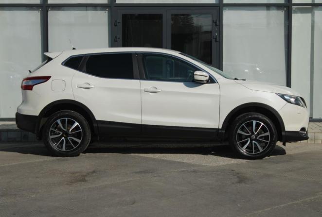 Nissan Qashqai II с пробегом 2014 года, цена 1 460 000 рублей, 129563 км, внедорожник, Автокод Объявления