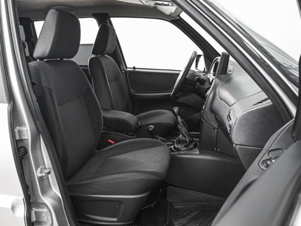 Lada (ВАЗ) Niva Travel I с пробегом 2025 года, цена 1 145 000 рублей, 44542 км, внедорожник, Автокод Объявления
