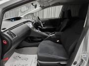 Toyota Prius III Рестайлинг (XW30) Красноярск  - изображение 33