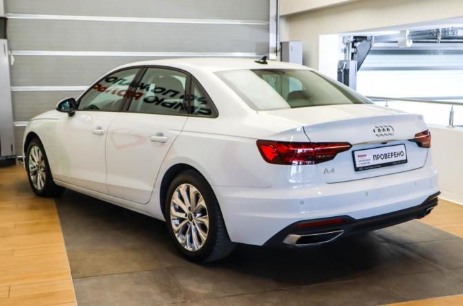 Audi A4 V (B9) Рестайлинг с пробегом 2021 года, цена 2 725 000 рублей, 44807 км, седан, Автокод Объявления
