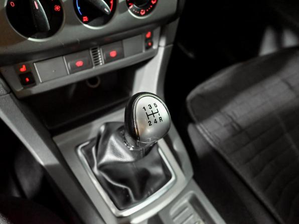 Ford Focus II Рестайлинг с пробегом 2010 года, цена 570 000 рублей, 276825 км, седан, Автокод Объявления