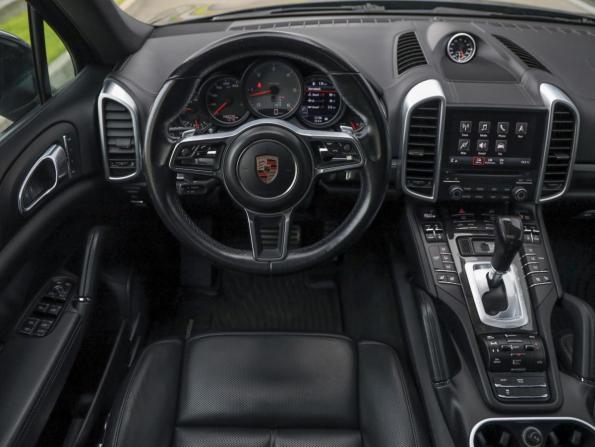 Porsche Cayenne II Рестайлинг (958) с пробегом 2017 года, цена 4 899 000 рублей, 146608 км, внедорожник, Автокод Объявления