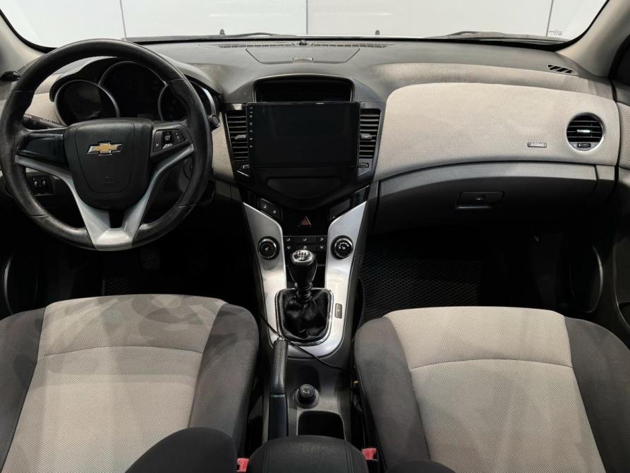 Chevrolet Cruze I Волжский  - изображение 15