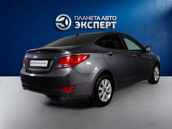 Hyundai Solaris I Рестайлинг с пробегом 2016 года, цена 1 100 000 рублей, 156493 км, седан, Автокод Объявления