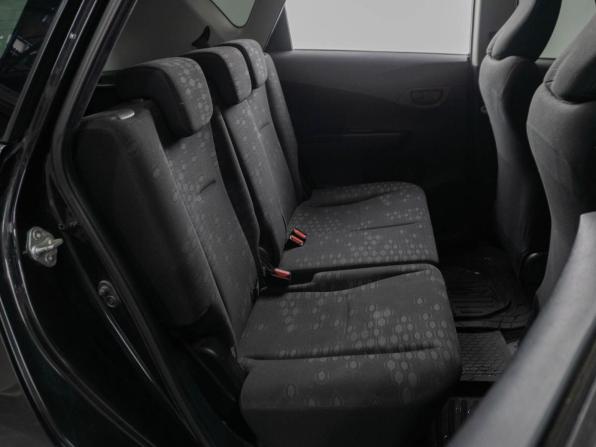 Toyota Ractis II с пробегом 2013 года, цена 989 000 рублей, 72703 км, хэтчбек, Автокод Объявления