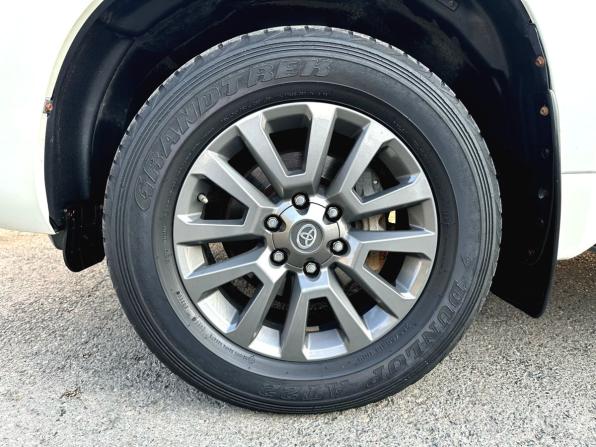 Toyota Land Cruiser Prado 150 Series Рестайлинг 2 с пробегом 2018 года, цена 4 860 000 рублей, 217777 км, внедорожник, Автокод Объявления