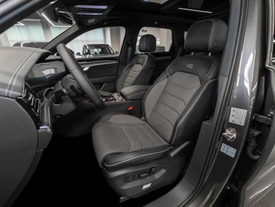 Volkswagen Touareg III Рестайлинг Москва  - изображение 12
