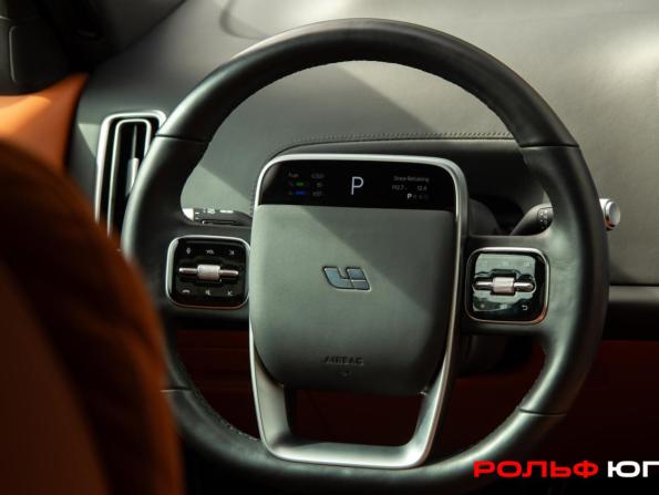 Li Auto (Lixiang) L7 I с пробегом 2023 года, цена 5 488 000 рублей, 52953 км, внедорожник, Автокод Объявления