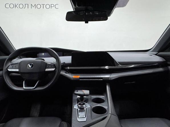 Changan UNI-V I с пробегом 2023 года, цена 2 569 900 рублей, 23000 км, лифтбек, Автокод Объявления