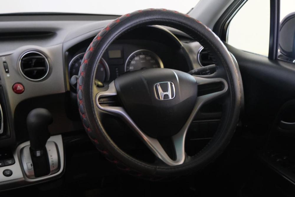 Honda Stream II Рестайлинг Омск  - изображение 12