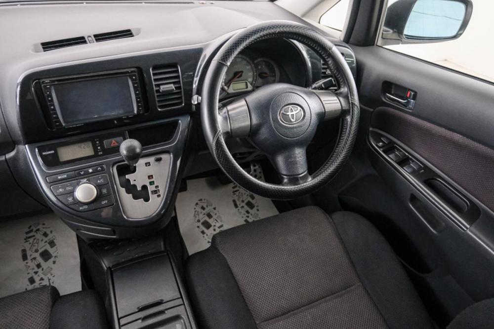 Toyota Wish I Рестайлинг Красноярск  - изображение 10