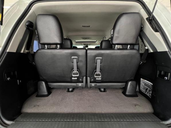Toyota Land Cruiser 200 Series Рестайлинг 1 с пробегом 2013 года, цена 3 800 000 рублей, 218223 км, внедорожник, Автокод Объявления