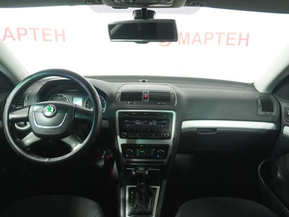 Skoda Octavia II (A5) Рестайлинг с пробегом 2011 года, цена 654 000 рублей, 247662 км, лифтбек, Автокод Объявления